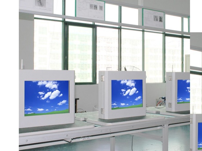 86寸觸控戶外壁掛式一體機(jī)