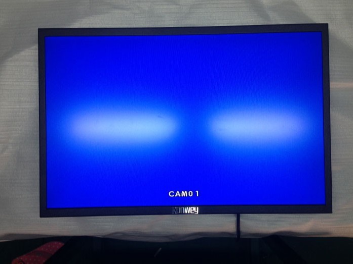 37寸內置四分割液晶監(jiān)視器