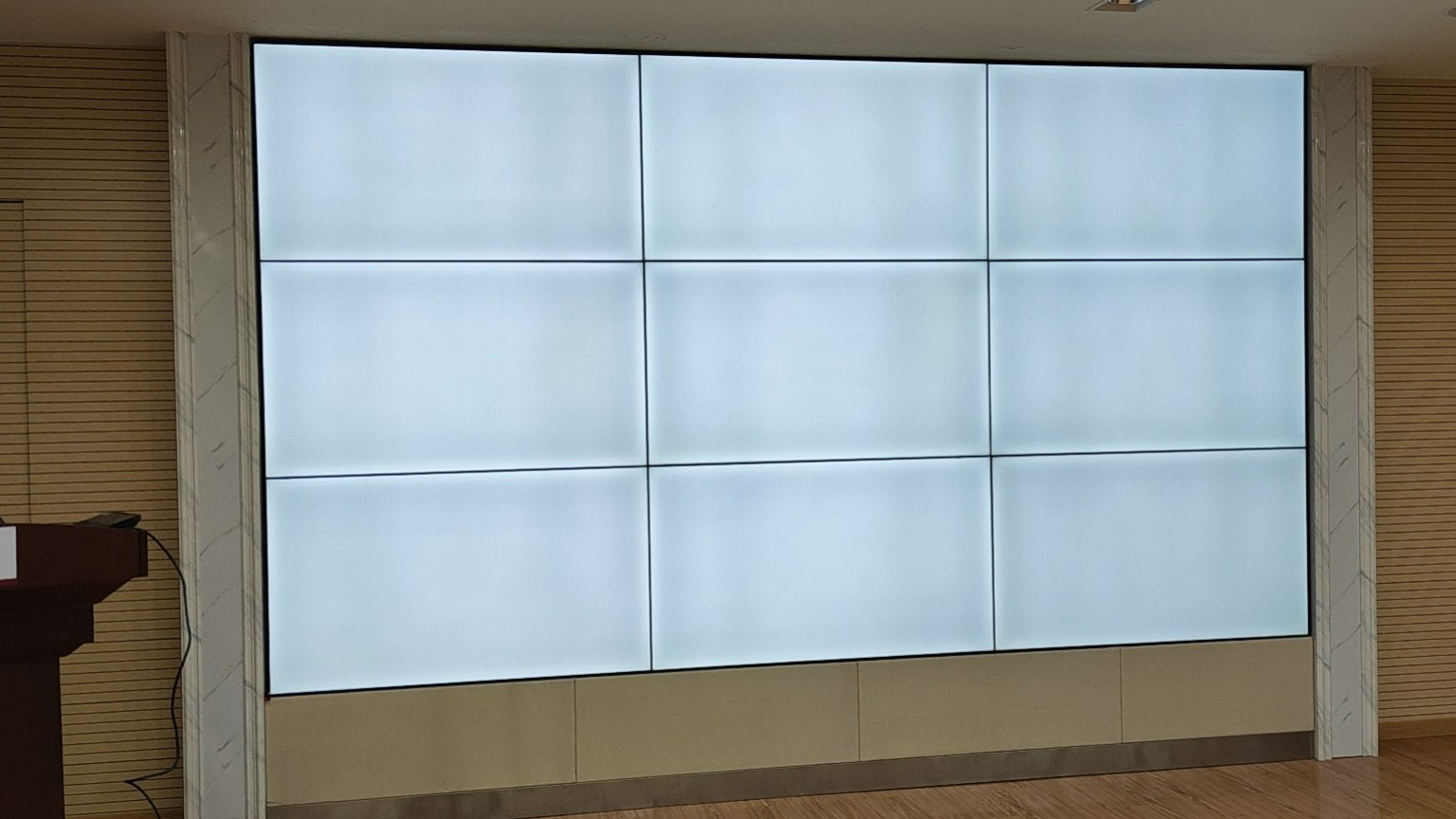 觸摸查詢一體機(jī)廠家